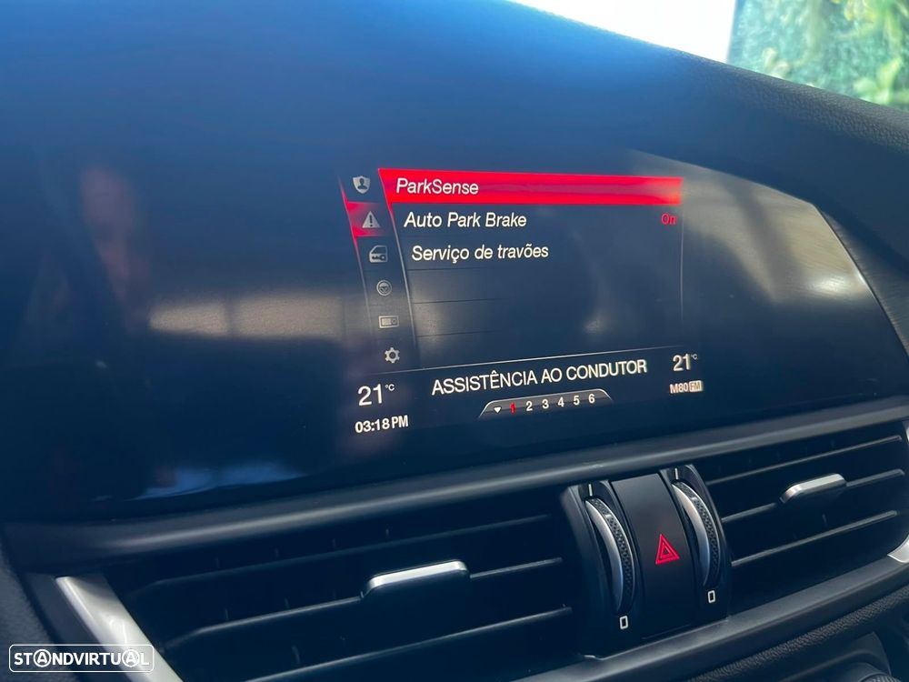 Alfa Romeo Giulia 2.2 D Super - 40
