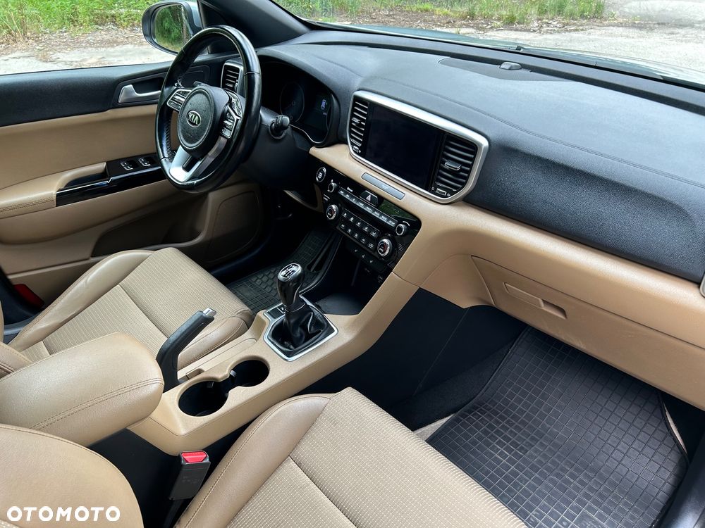 Kia Sportage 1.6 GDI L Business Line Plus 2WD - 22