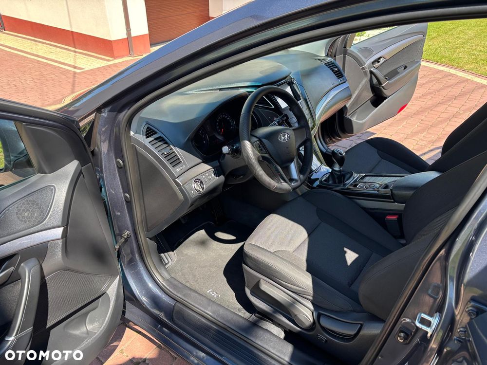Hyundai i40 1.6 GDI Comfort + - 13