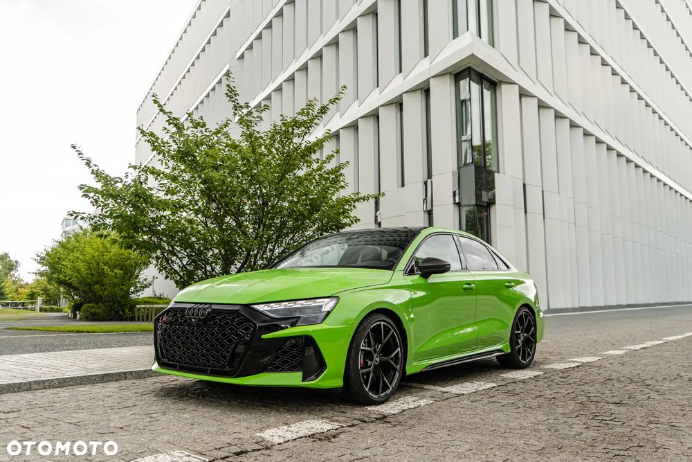 Audi RS3 Limousine TFSI Quattro S tronic - 2