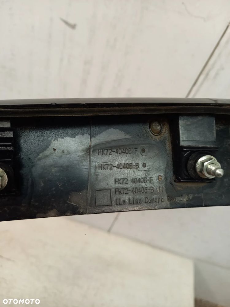 Land Rover Discovery Sport L550 blenda listwa na klape tyl mikrostyk oswietlenie kamera - 7