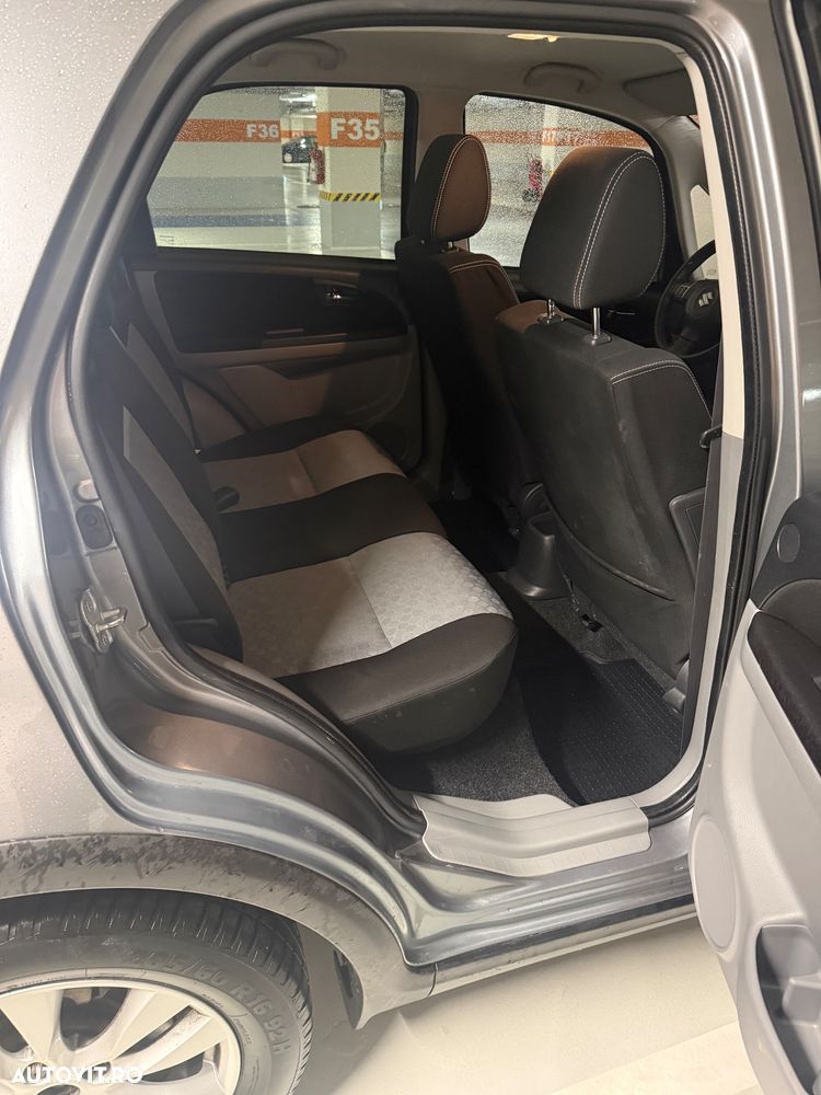Suzuki SX4 1.6 GS 4WD ESP - 6