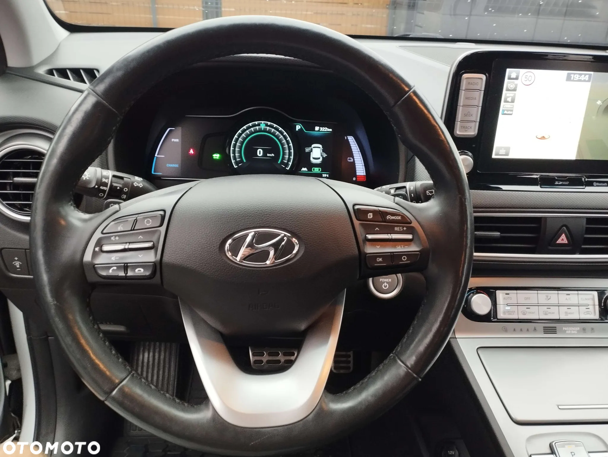 Hyundai Kona Electric 39kWh Premium - 15
