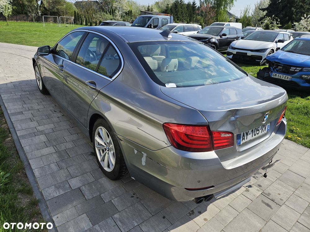 BMW Seria 5 525d Sport-Aut - 3