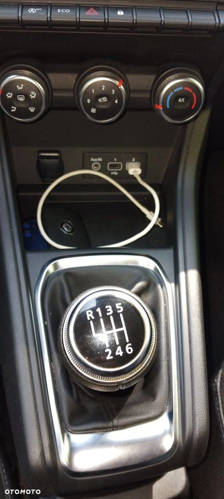 Renault Captur 1.0 TCe Intens - 19