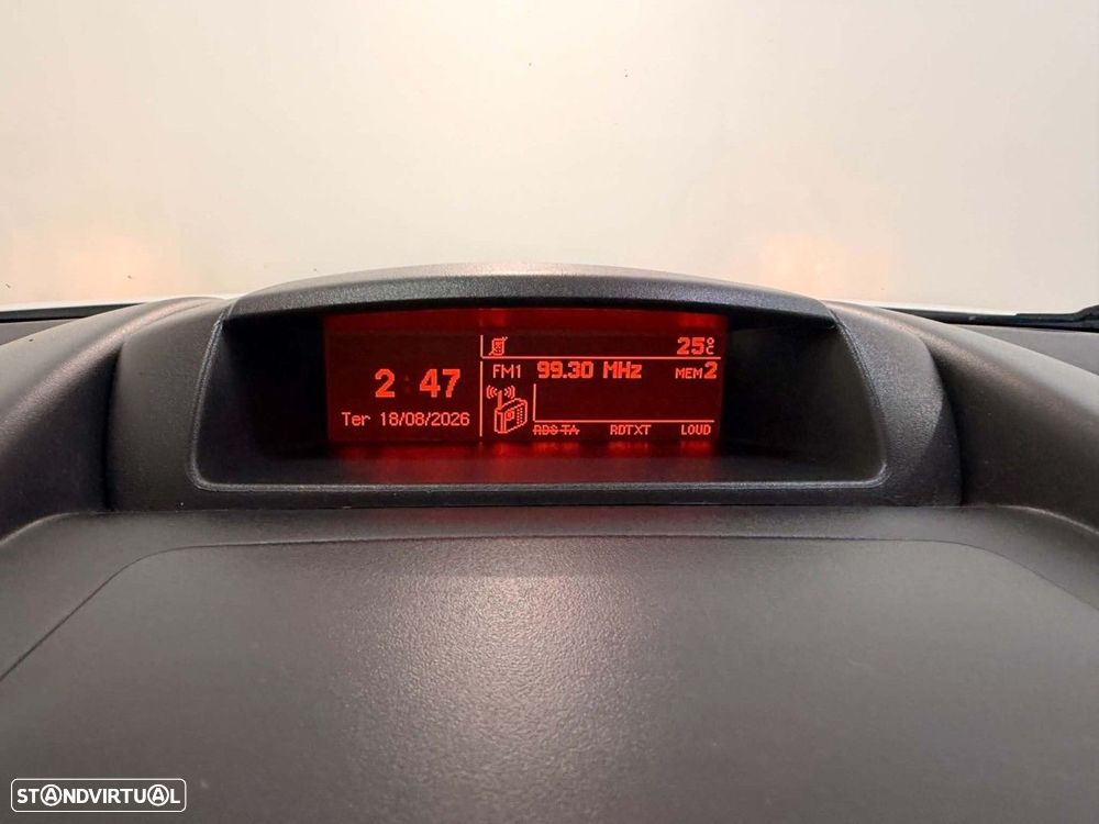 Peugeot Partner 1.6 BlueHDi L1 Pro 3L - 12