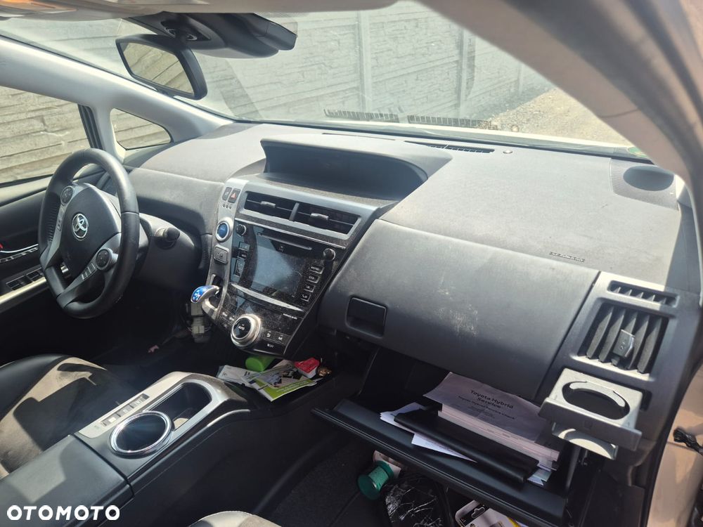 Toyota Prius+ (Hybrid) - 9