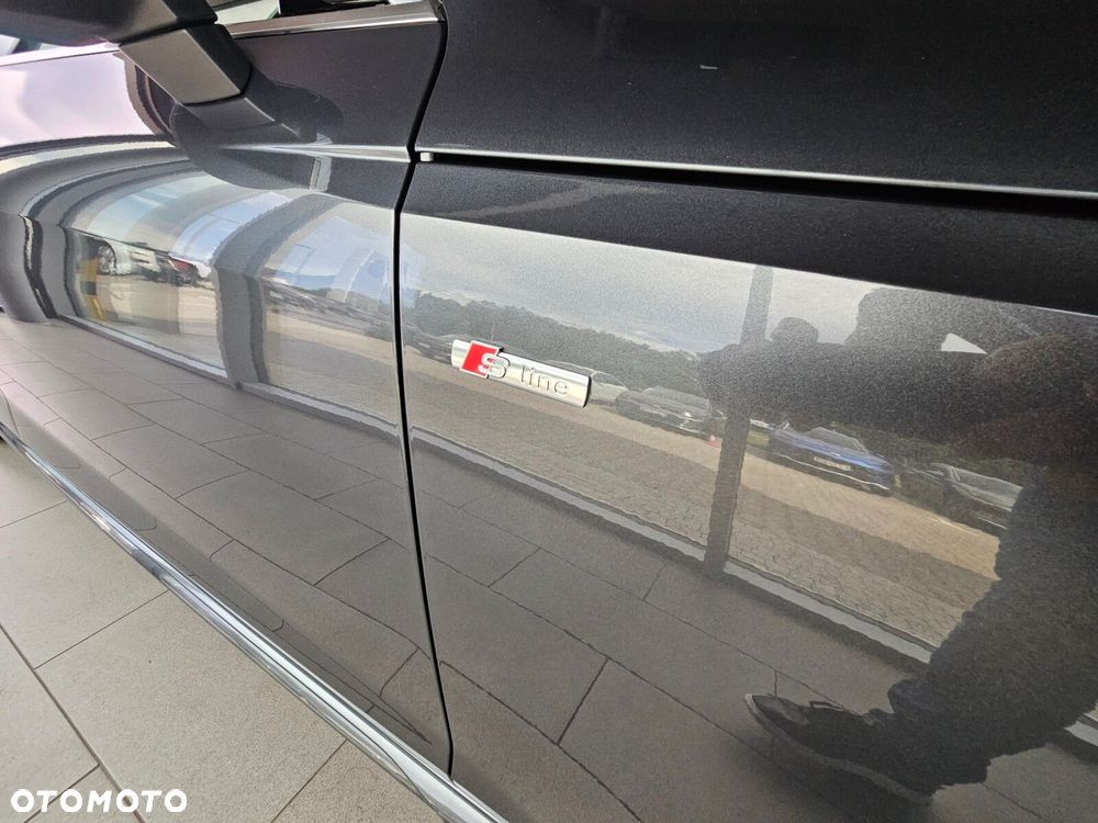 Audi A4 Avant 40 TFSI mHEV S Line S tronic - 9