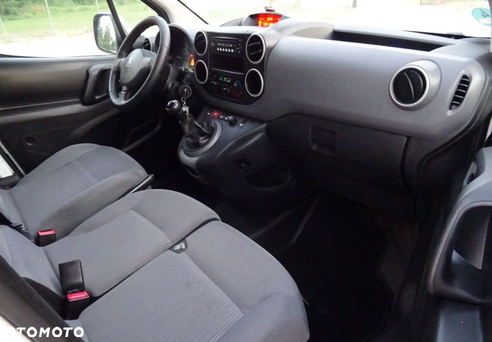 Peugeot Partner - 11