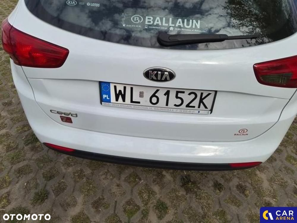 Kia Ceed - 22