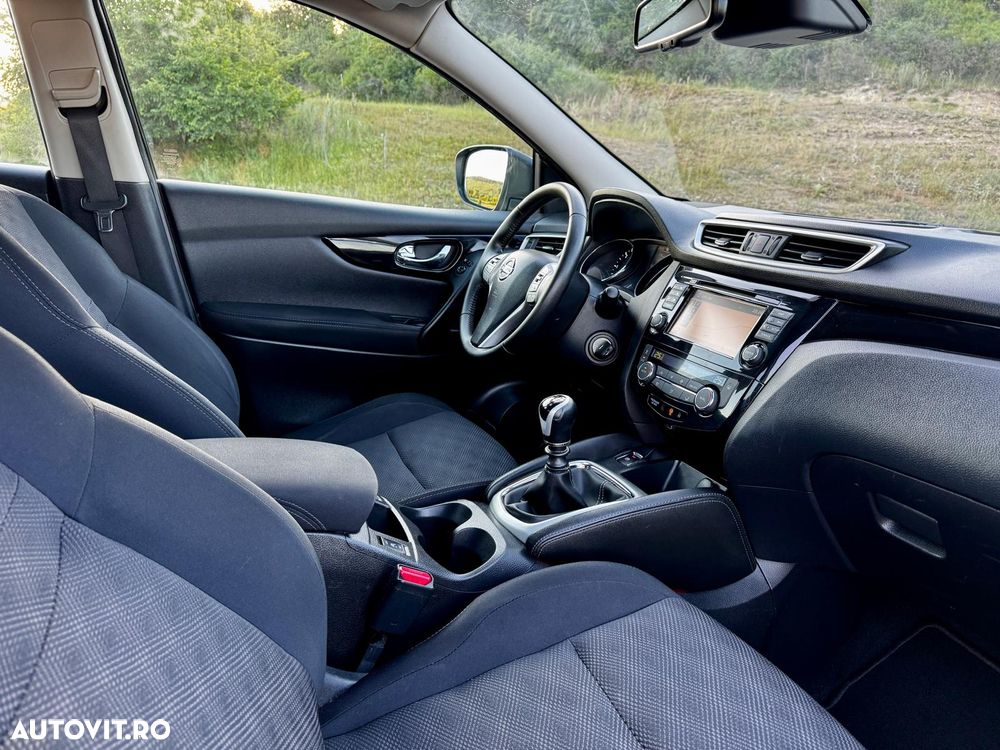 Nissan Qashqai 1.6 DCI Start/Stop N-Connecta - 6