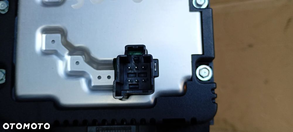 Ładowarka indukcyjna indukcja stacja Fiat 500E 735715244 - 6