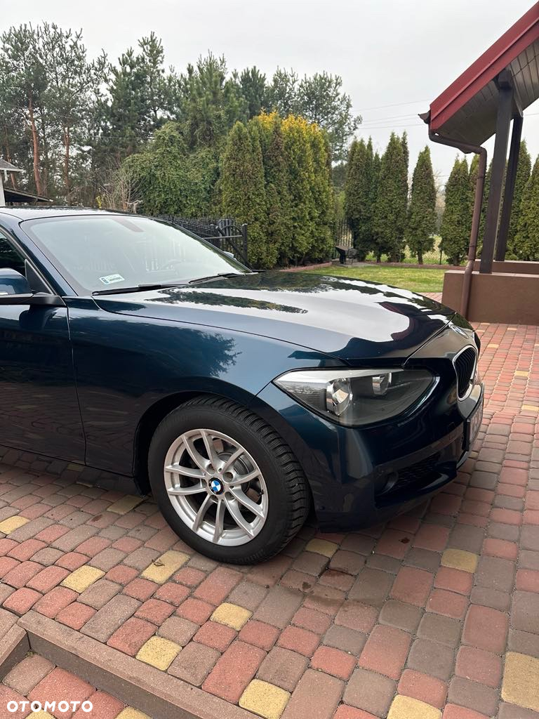 BMW Seria 1 116d EfficientDynamics - 3