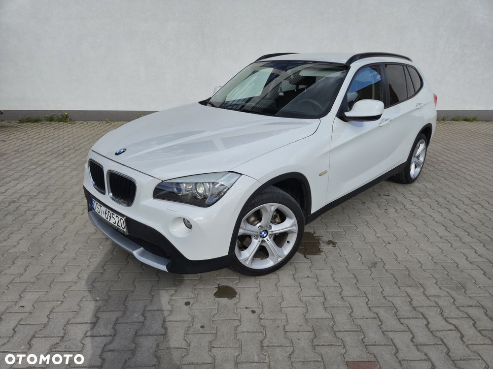 BMW X1 sDrive18i Sport Line - 27