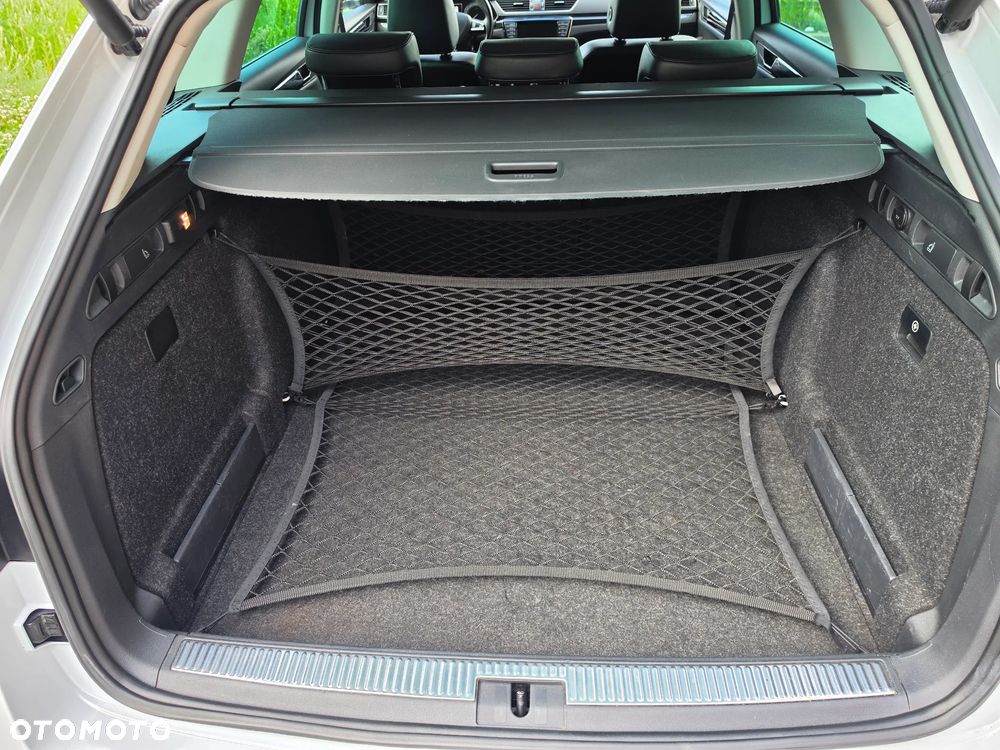 Skoda Superb 2.0 TDI L&K DSG - 18
