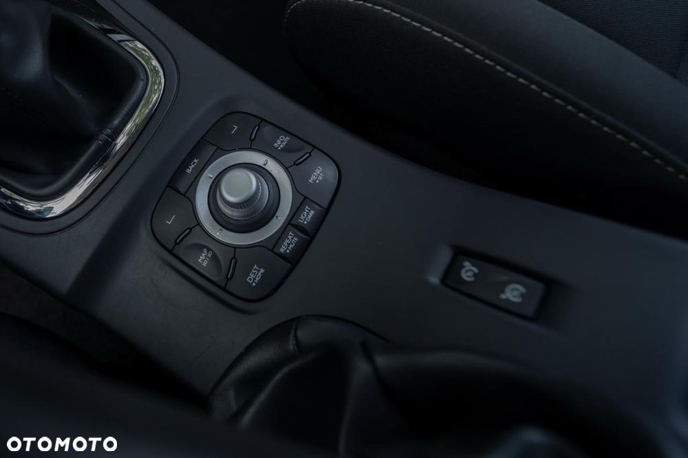 Renault Megane ENERGY TCe 115 Start & Stop LIMITED - 15