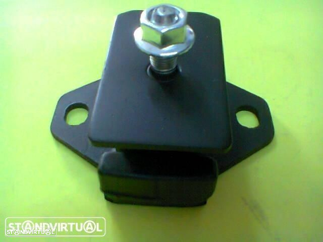 apoios de motor Toyota Hilux 4wd 1989 até 2002 (novos) - 2