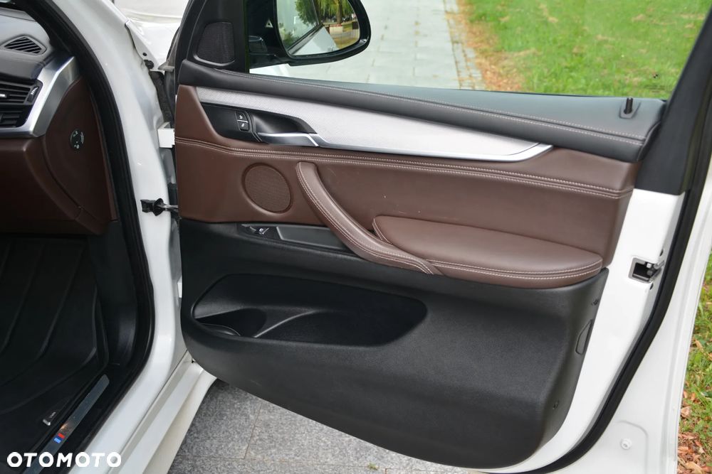 BMW X5 xDrive30d - 17