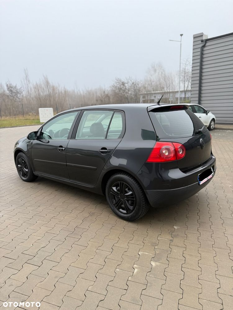 Volkswagen Golf 1.9 TDI Trendline - 6