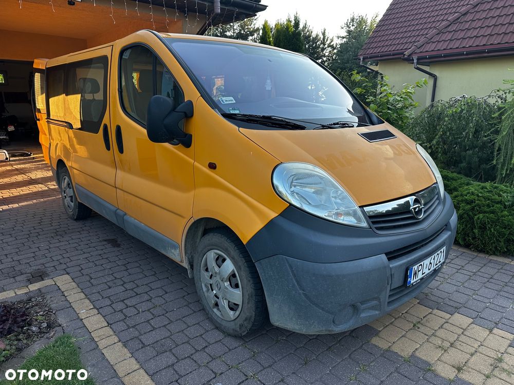 Opel Vivaro - 2