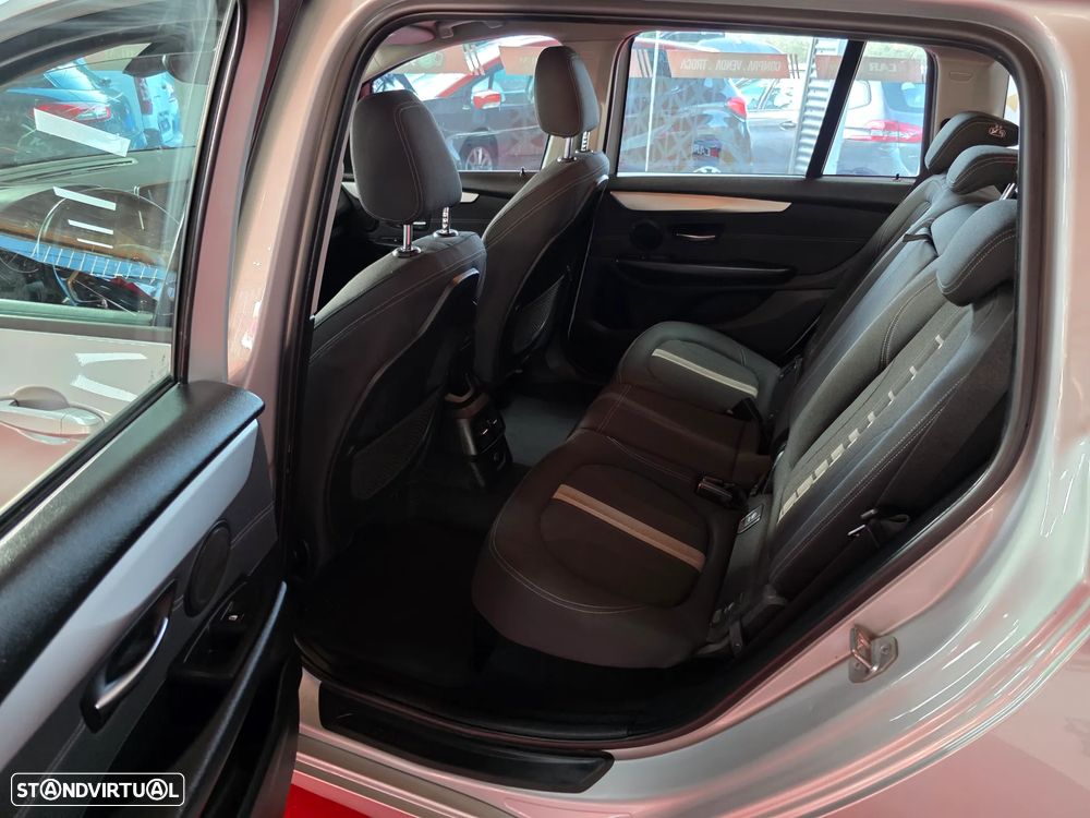 BMW 216 Gran Tourer d Sport Line - 28