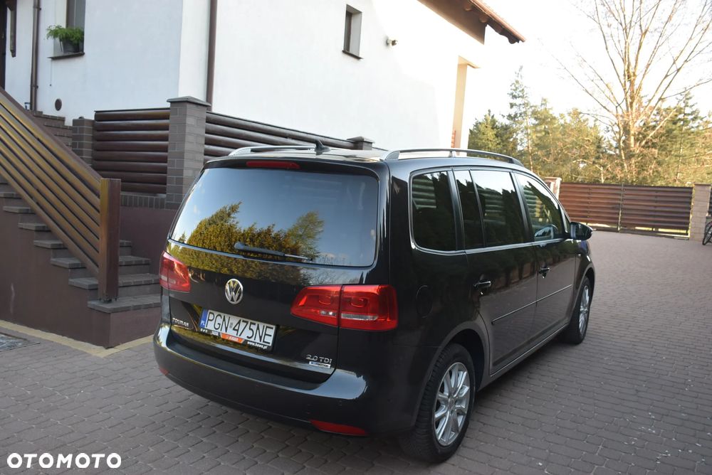 Volkswagen Touran 2.0 TDI DPF BlueMotion Technology DSG Cup - 8