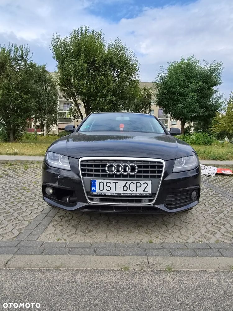 Audi A4 Avant - 1