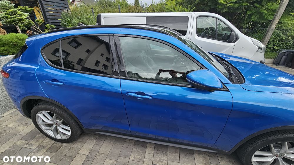 Alfa Romeo Stelvio - 3