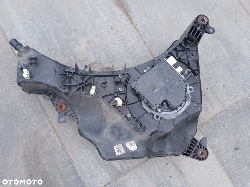 ZBIORNIK ADBLUE RENAULT KANGOO MERCEDES CITAN NISSAN KUBISTAR 172A25422R - 2