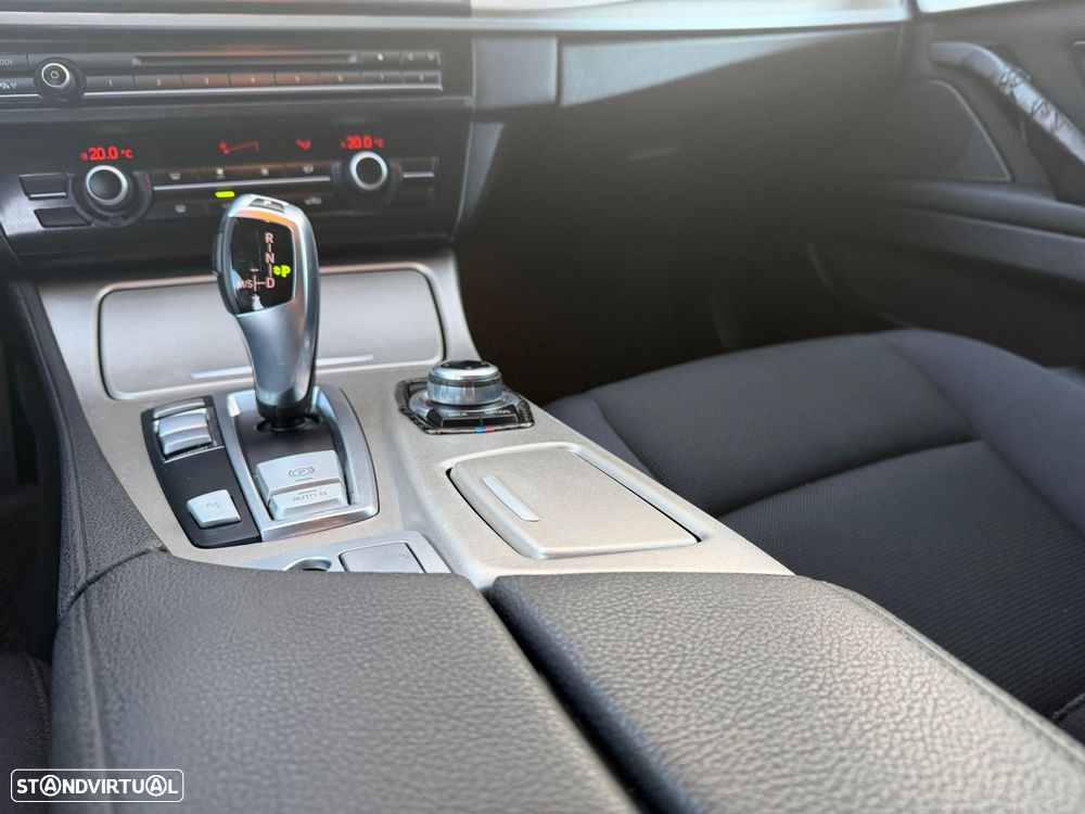 BMW 518 d Line Modern Auto - 15