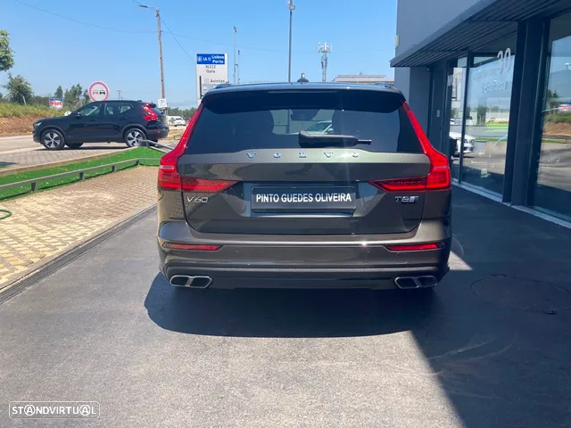 Volvo V60 2.0 T8 AWD TE R-Design - 8