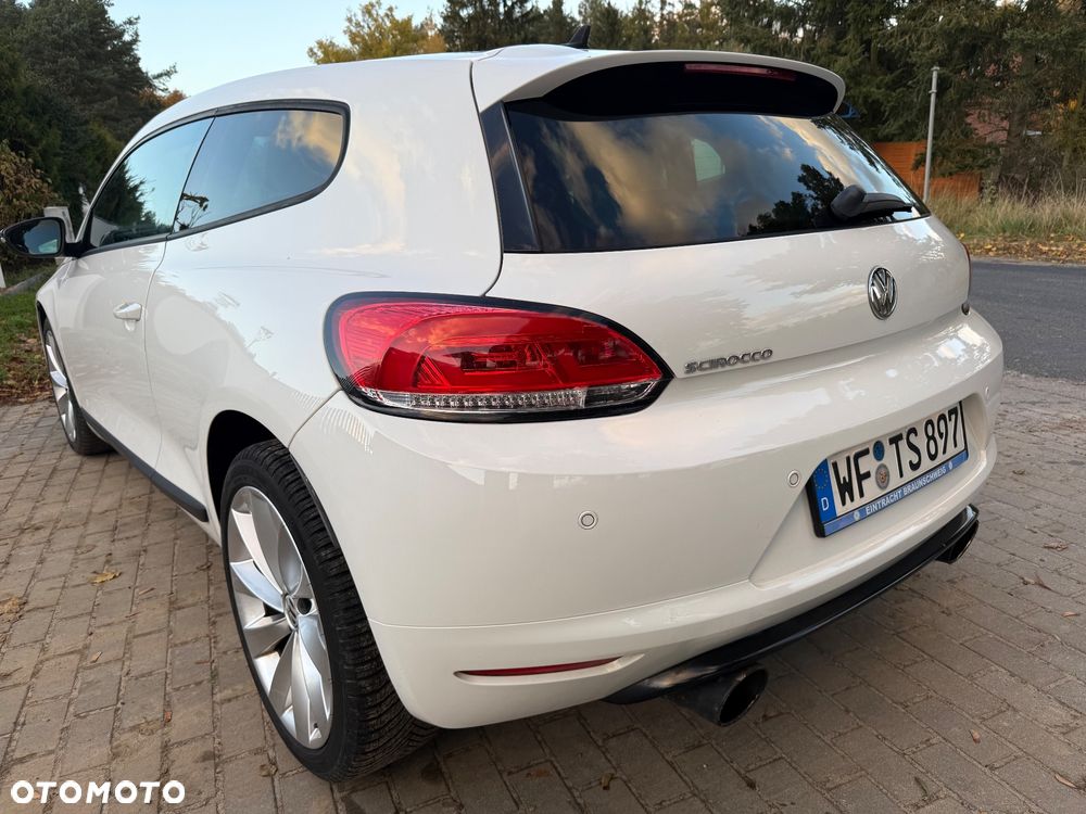Volkswagen Scirocco 1.4 TSI DSG - 8