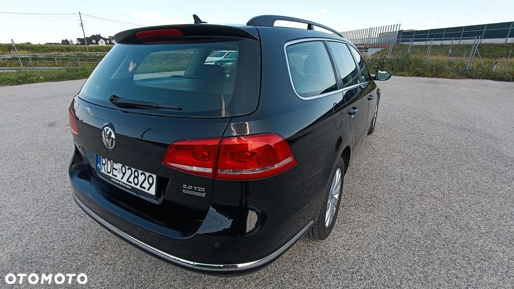 Volkswagen Passat 2.0 TDI Comfortline - 10