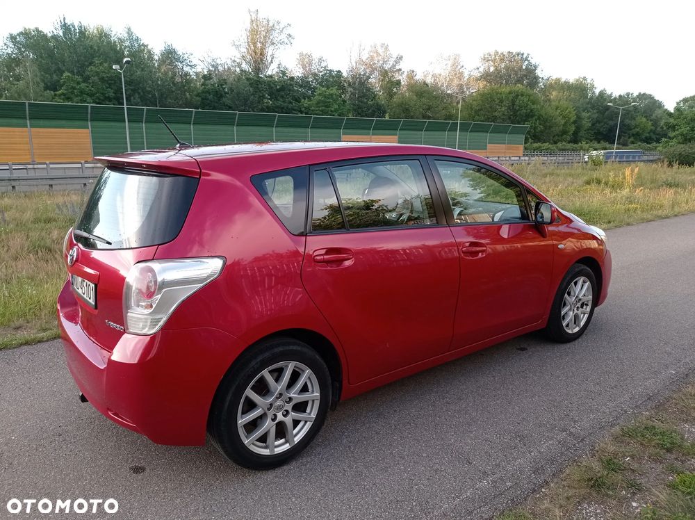 Toyota Verso 2.0 D-4D Premium - 7