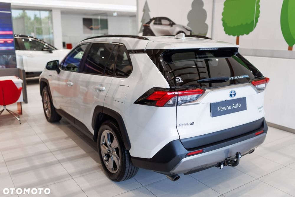 Toyota RAV4 - 5