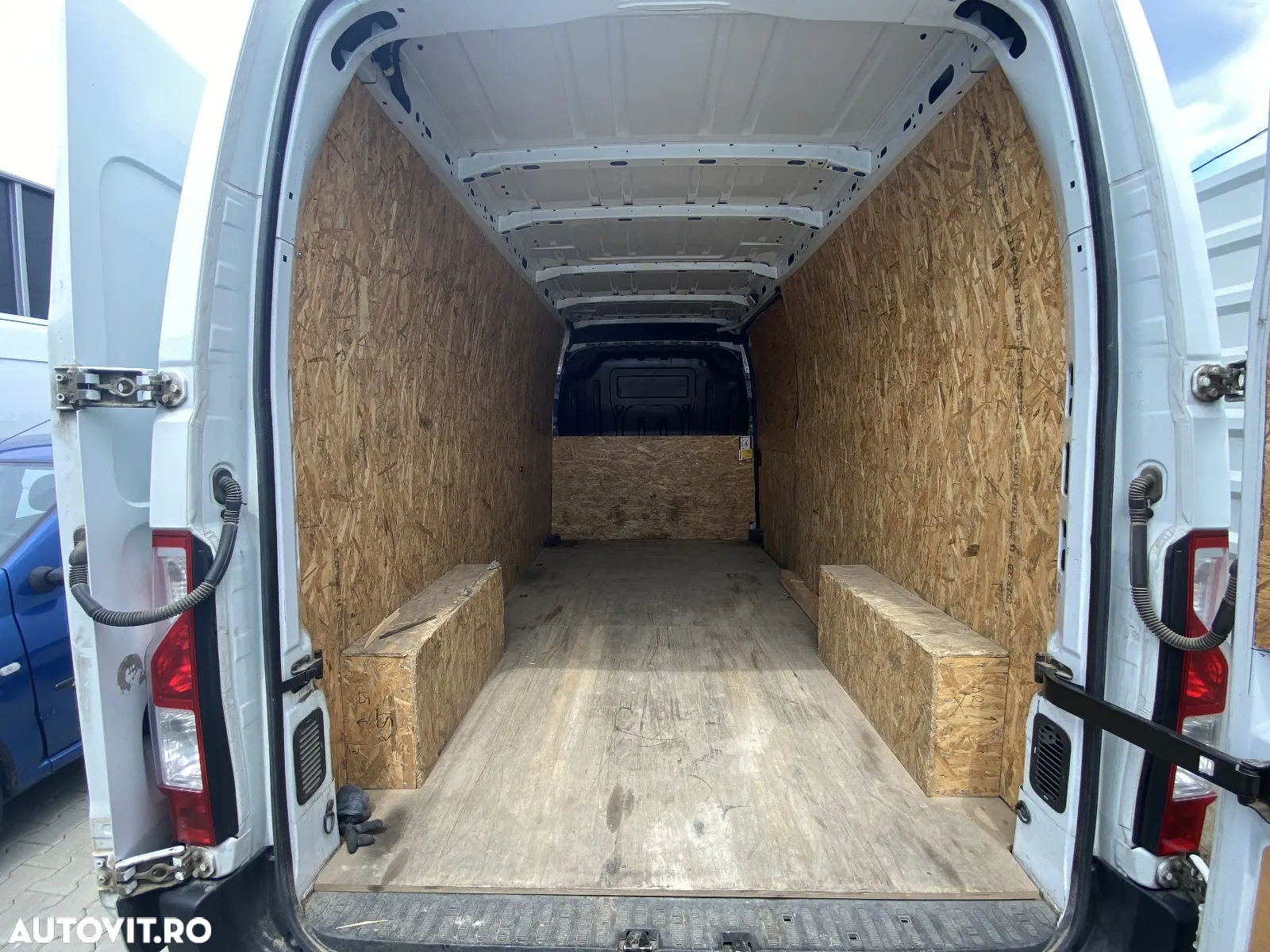 Opel Movano Crew Van 3.5t 2.3 CDTI FWD L3H2 - 16
