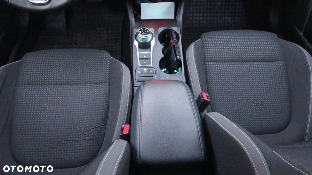 Ford Focus 1.5 EcoBlue Start-Stopp-System ACTIVE DESIGN - 10