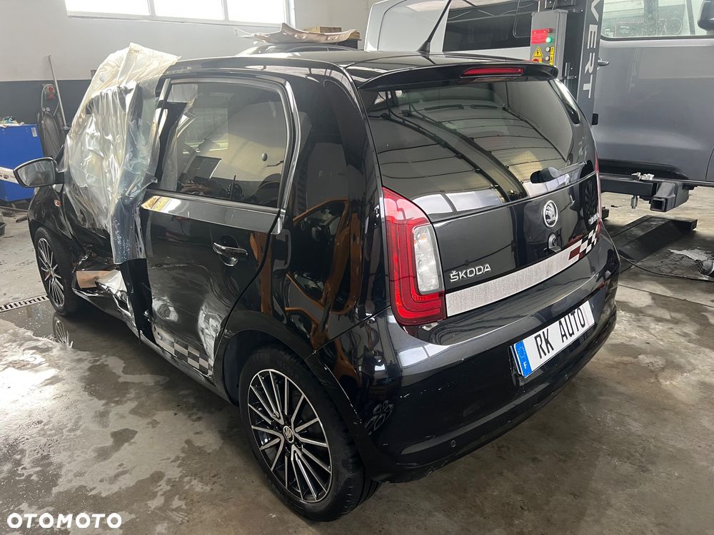 Skoda Citigo 1.0 MPI Monte Carlo - 11