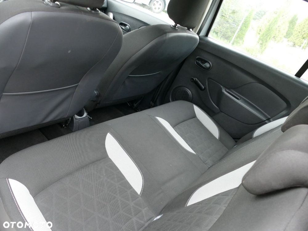 Dacia Sandero Stepway - 10