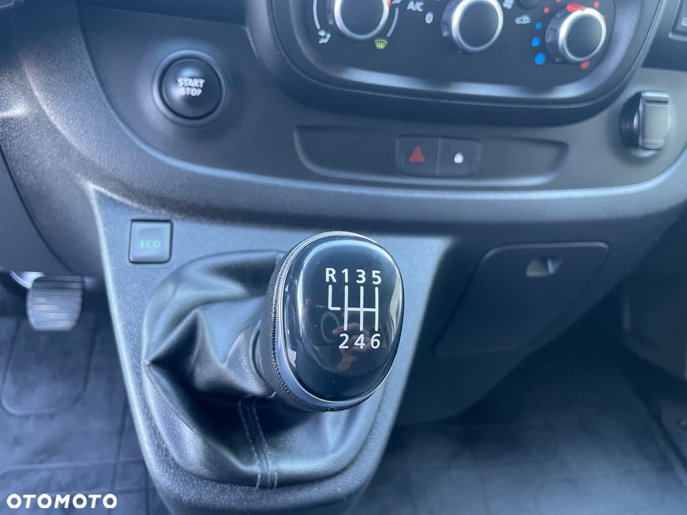Renault Trafic Long L2H1 Vivaro Talento Custom Expert Boxer Nv 300 - 26