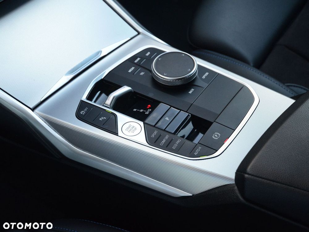 BMW Seria 3 320d xDrive mHEV M Sport - 22