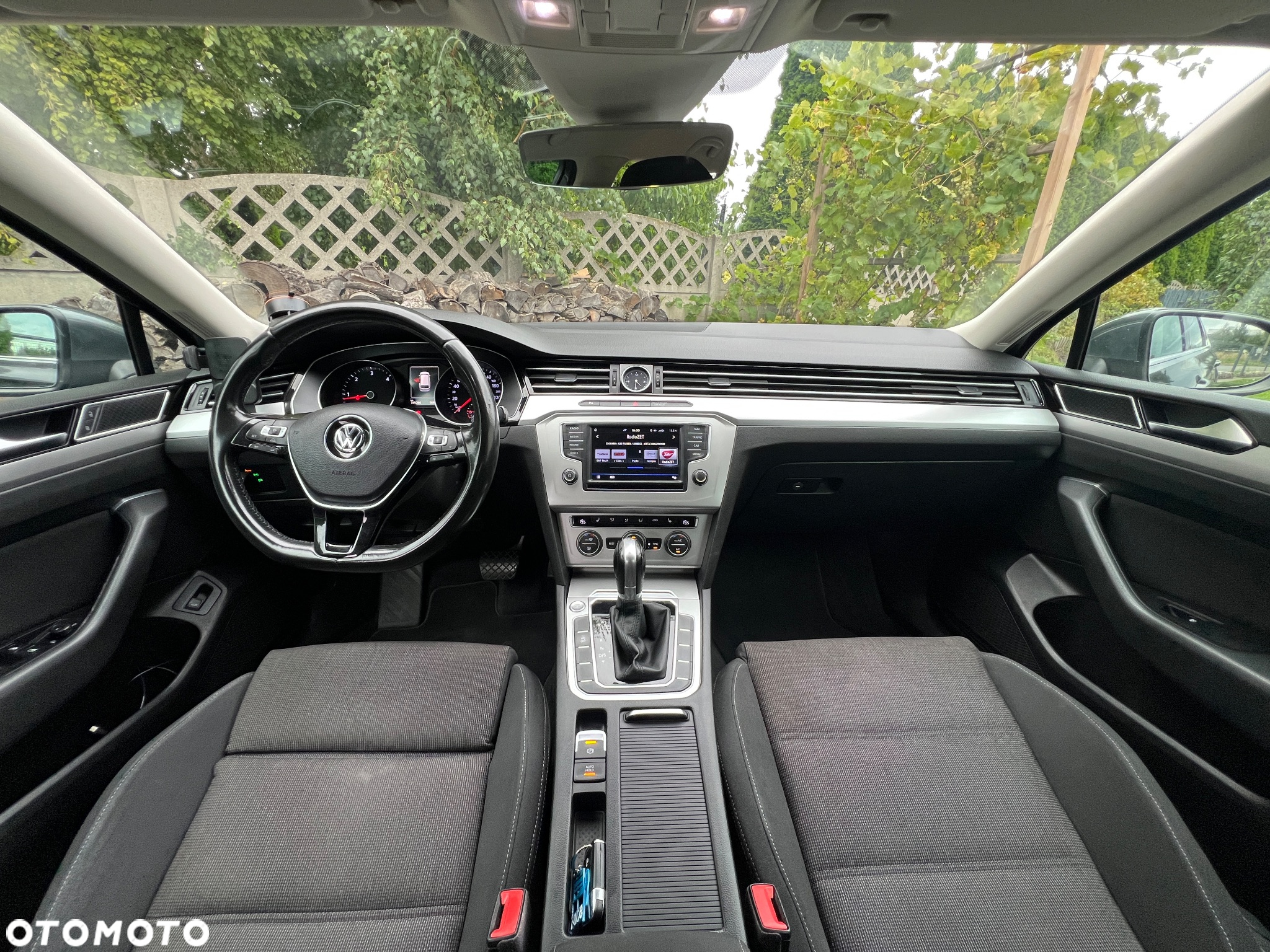 Volkswagen Passat - 9
