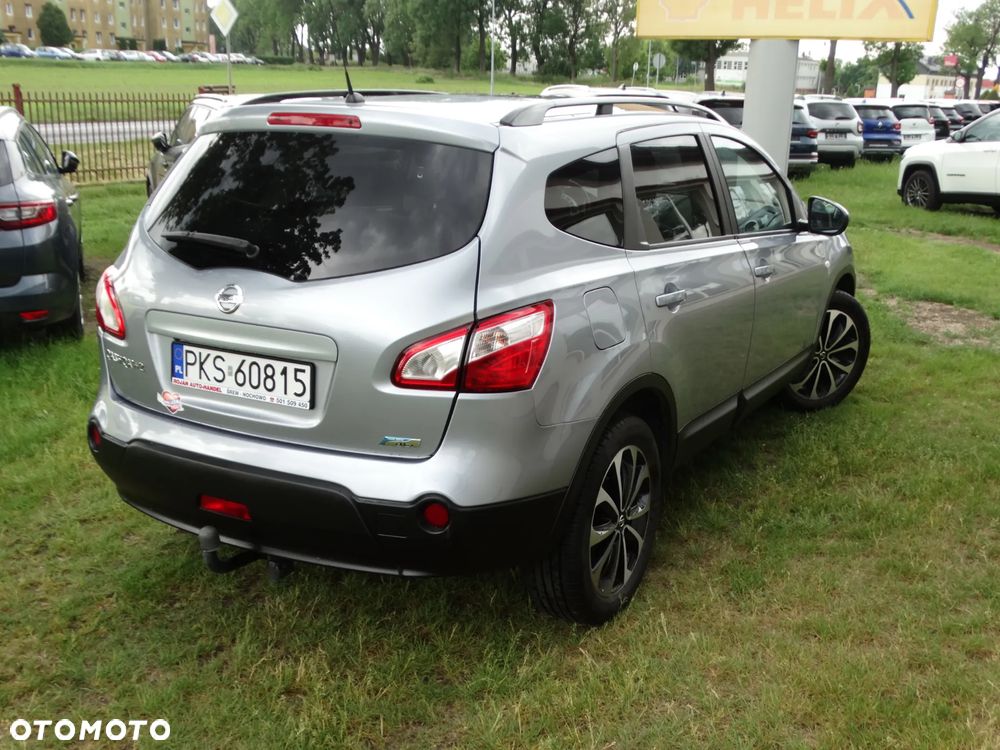 Nissan Qashqai+2 - 2