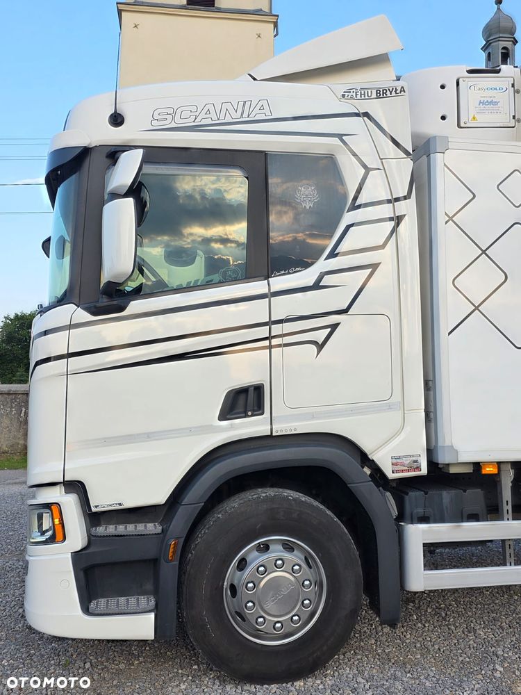 Scania SCANIA R410 / CHŁODNIA / 2020 /  WINDA / BEZ EGR  / TRZECIA OŚ PODNOSZONA ORAZ SKRĘTNA / SPROWADZONY / SYPIALKA / AUTOMAT / 19 PALET / E6 / STAN BARDZO DOBRY - 7