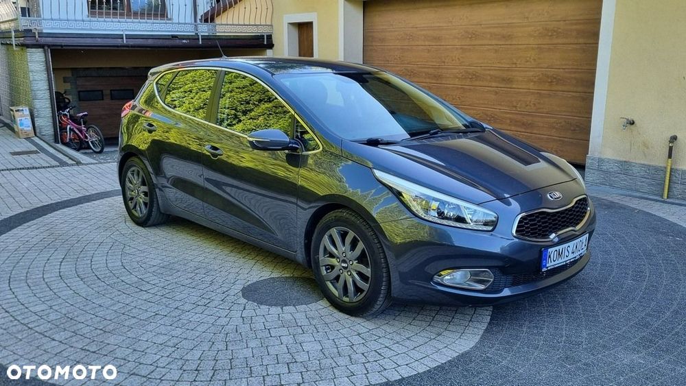 Kia Ceed - 7