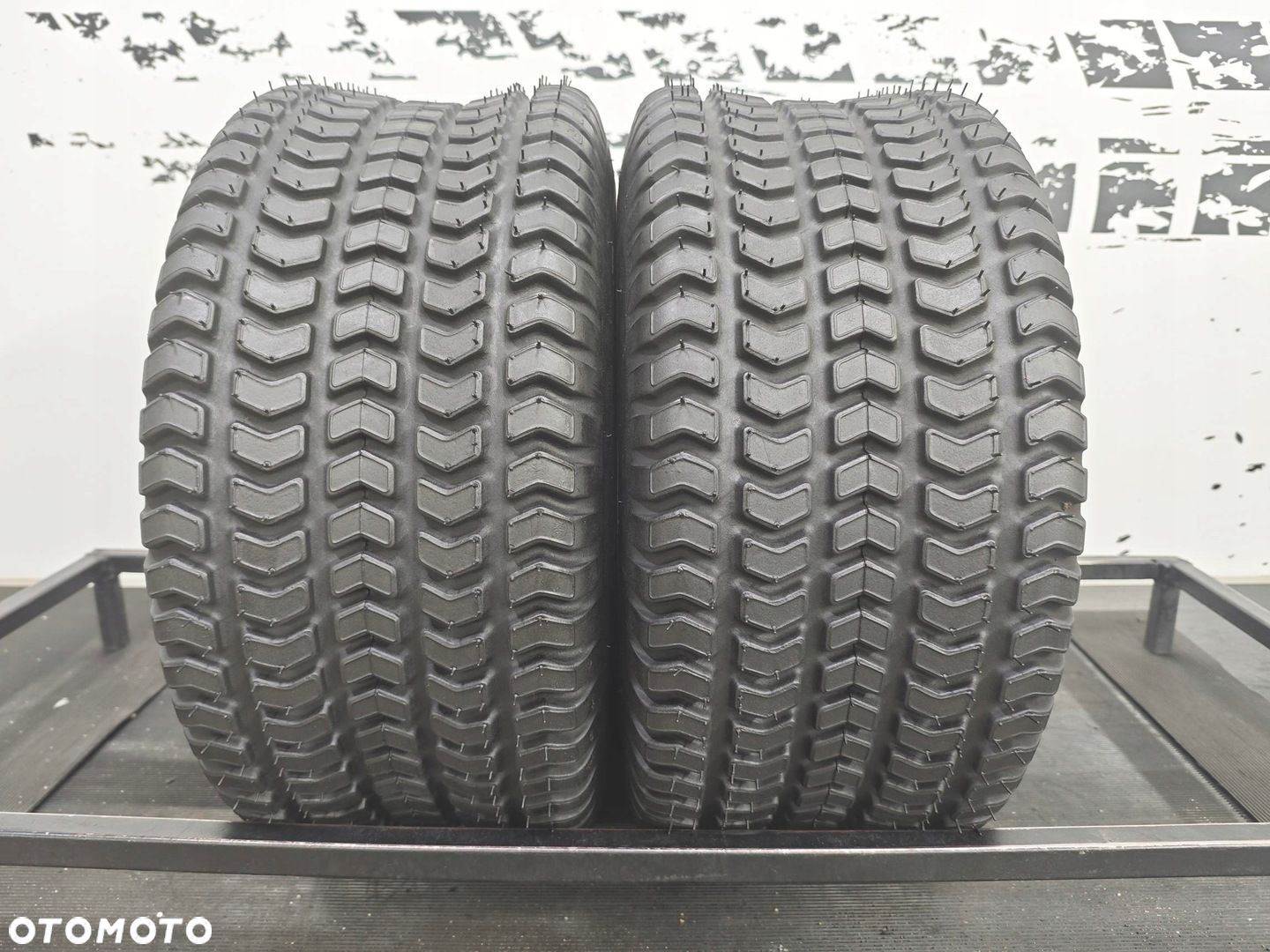 Bridgestone PILLOW DIA-1 20,5x8.00-10 opony kosiarka traktorek 6,5mm 51215 - 1
