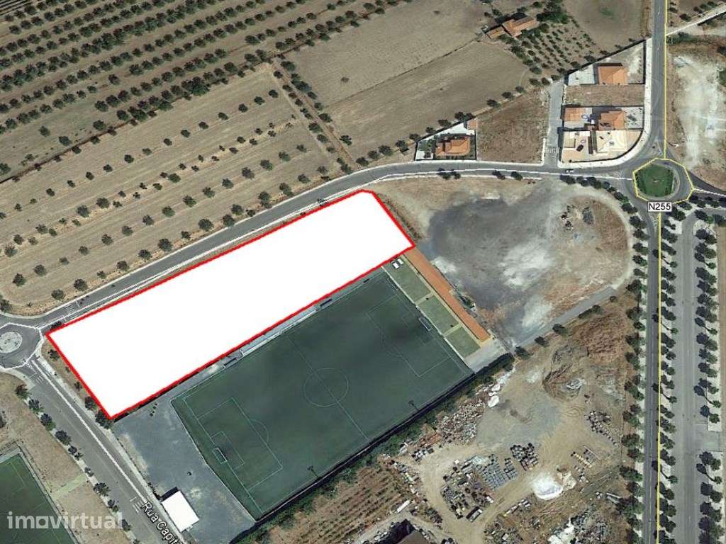Negociável | Terreno Urbano em Reguengos de Monsaraz - Grande imagem: 2/22