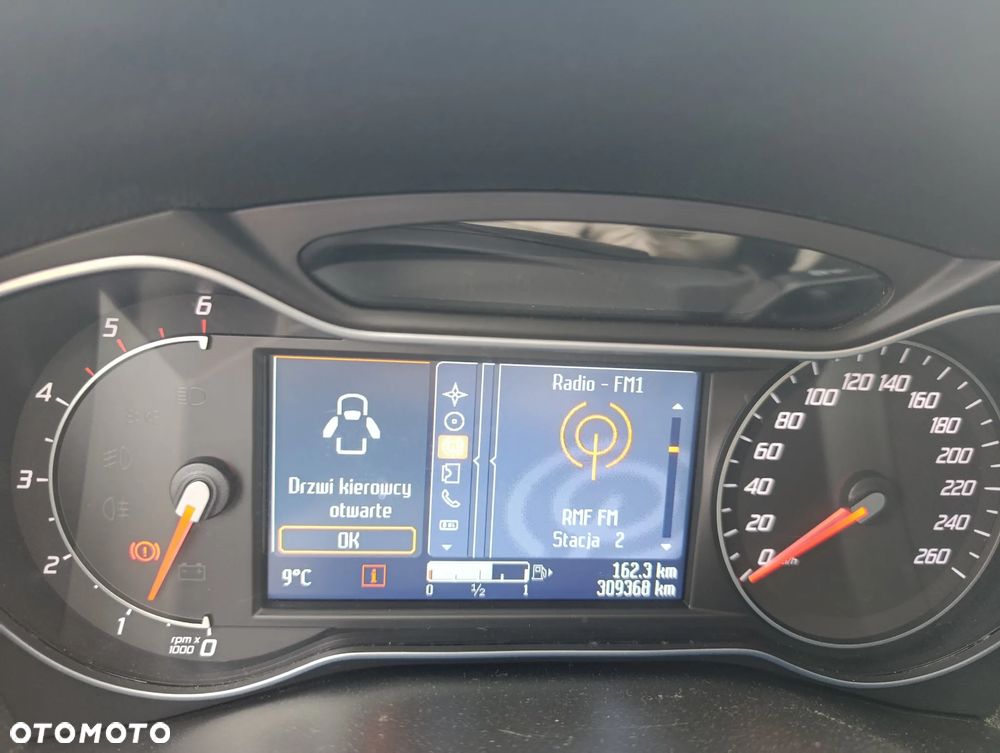 Ford S-Max 2.0 TDCi DPF Platinium X - 4