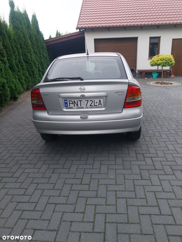 Opel Astra - 7