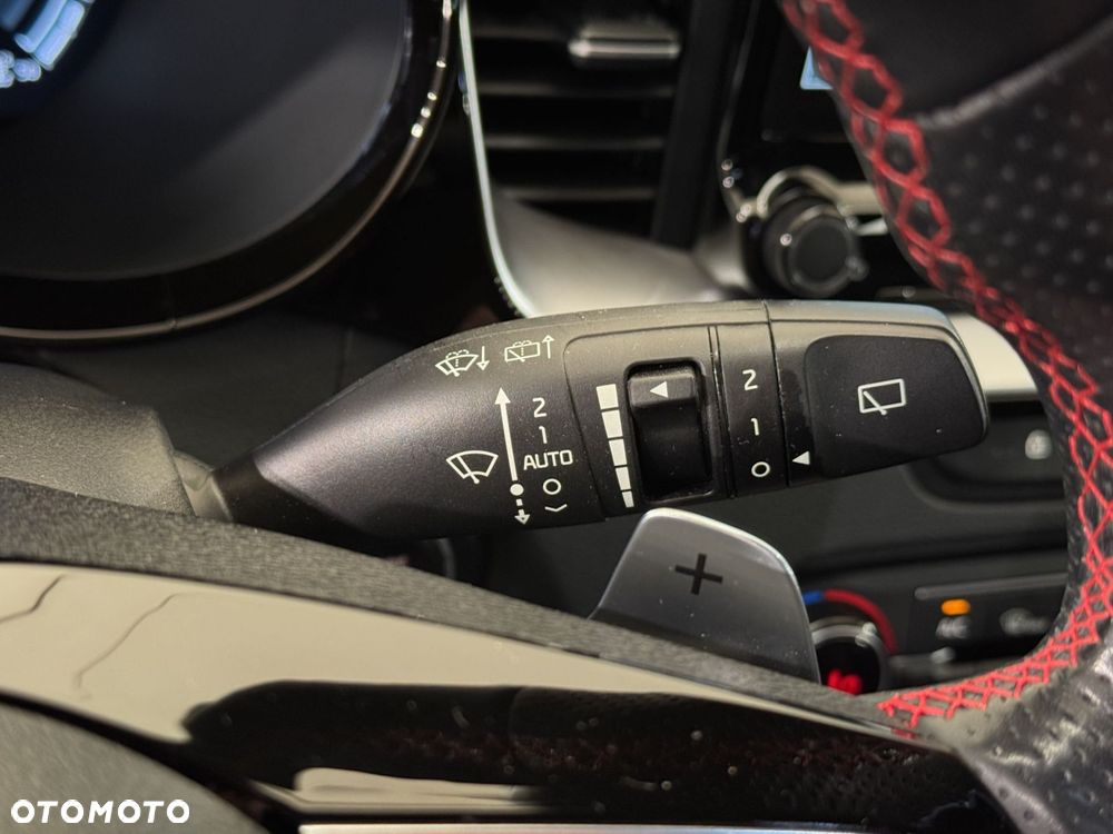 Kia ProCeed - 23